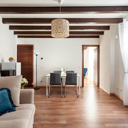 A Central Quiet Place In Verbania Exterior foto