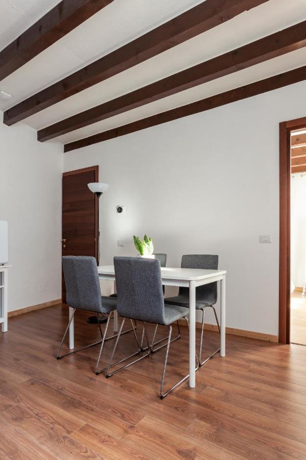 A Central Quiet Place In Verbania Exterior foto